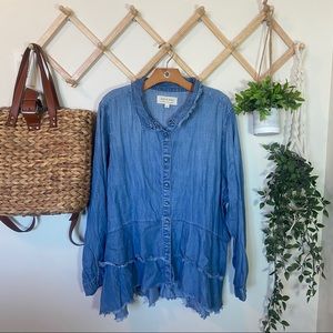 Cloth & Stone | Chambray Ruffled Top D254